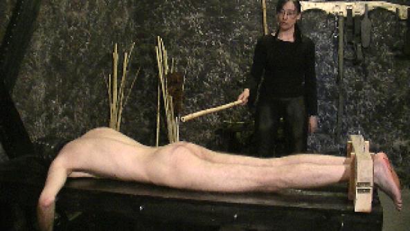 Hard Spanking in Black  Dungeon