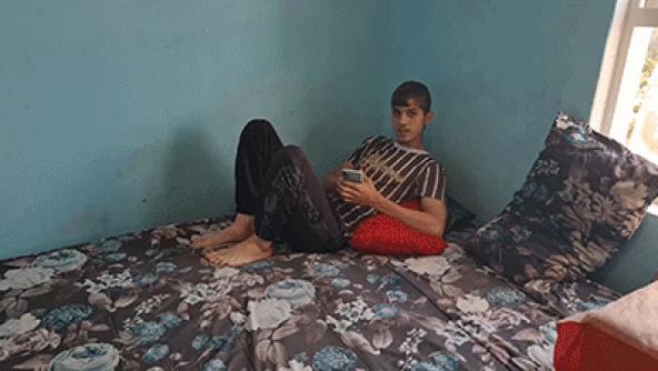 Ryker Thigh Punishment