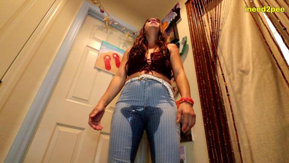 Indica jane wetting her skintight jeans outside bathroom