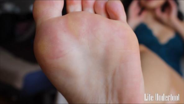 Bonnie #6 Bare Soles Worship POV HD - MP4 Version